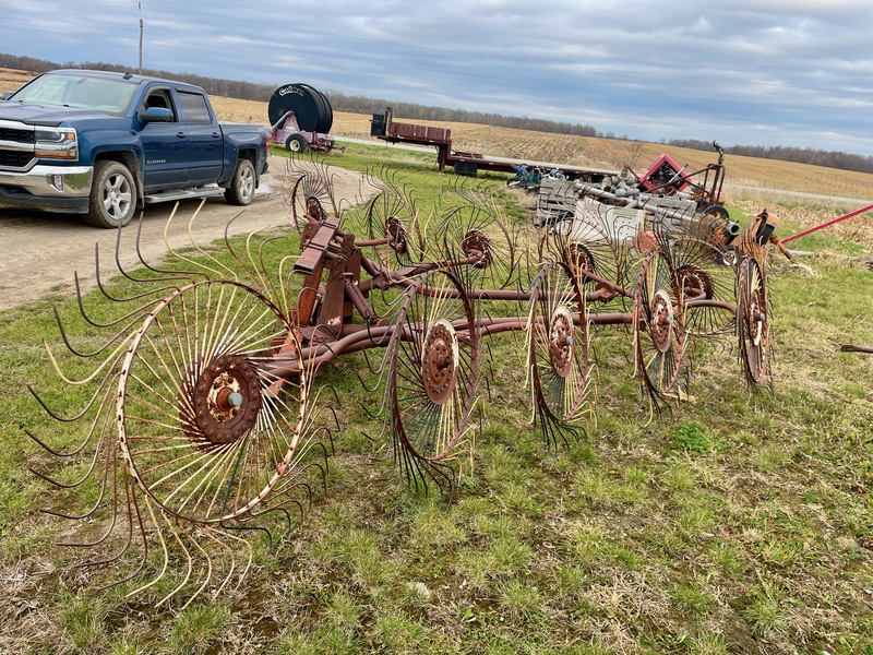 Hay/Forage/Livestock  10 Wheel Rake - 3 Point Hitch Photo