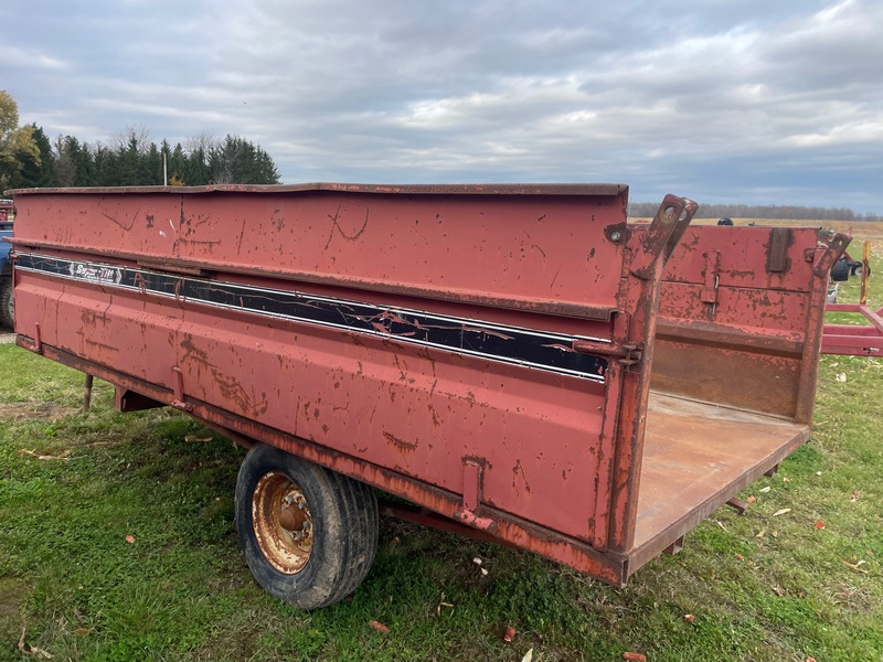 Wagons  Weber Super Tilt | Hydraulic Dump Box + Removable Sides | 6.5ft x 14ft Photo