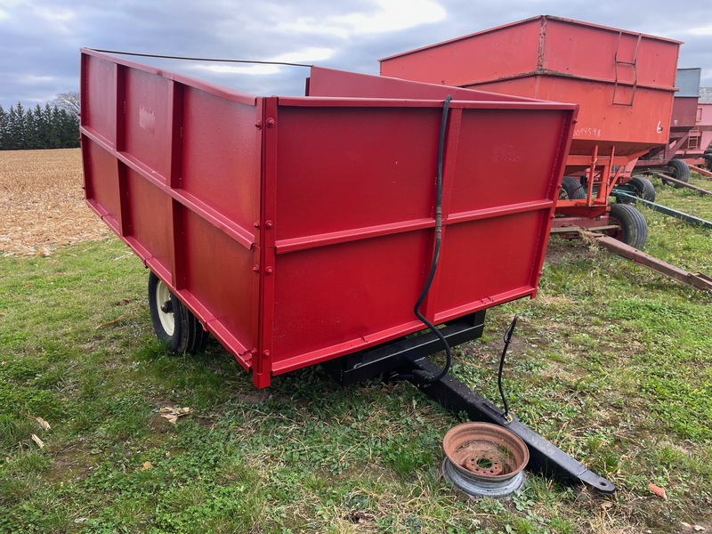 Wagons  Weber Hydraulic Dump Trailer | 7ft x 10ft Photo