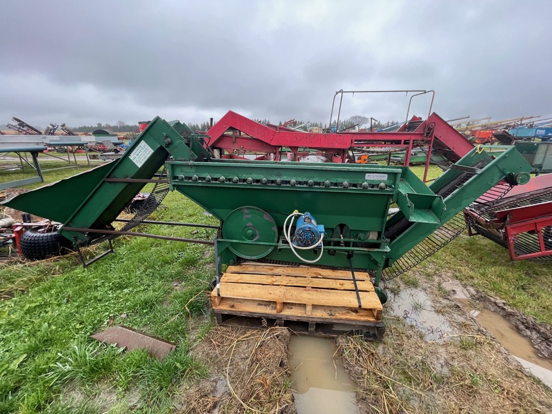 Vegetable Equipment  Delmont Agri Potato Seed Cutter Photo