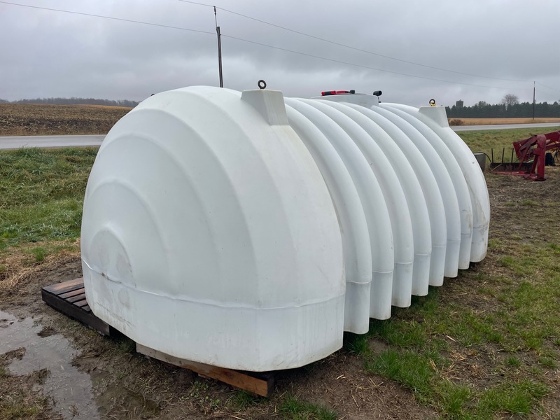 Miscellaneous  Liquid Tank - 2500 Gallons Photo