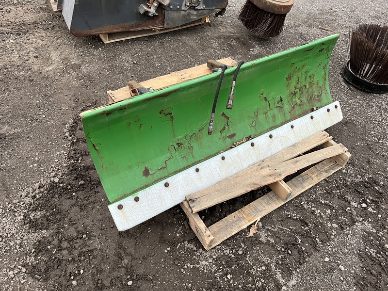 John Deere 60” hyd angle blade for 1445/1550