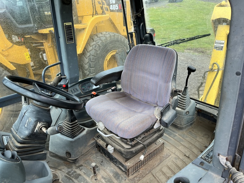 New Holland LB75.B Tractor Loader Backhoe 