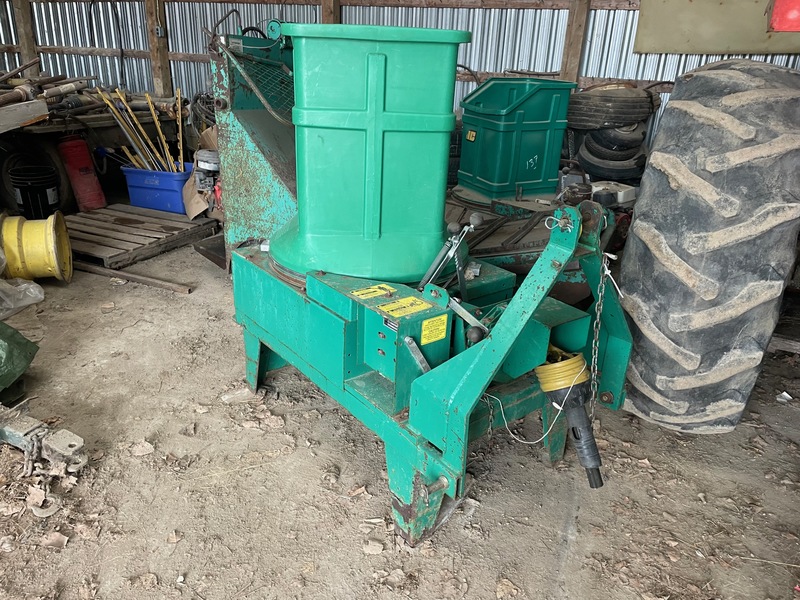 WIC Small Bale Chopper with Blower - 3pth