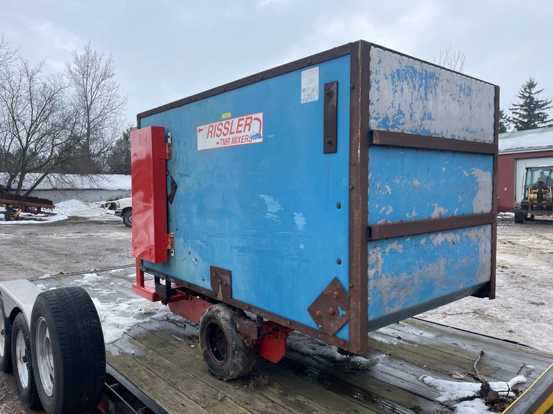 Hay/Forage/Livestock  Rissler 740 TMR Mixer with Scales Gas Cart Photo