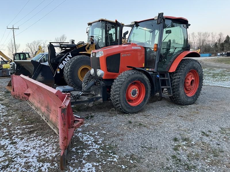 Kubota M6.101 Tractor w/Snow Plow 