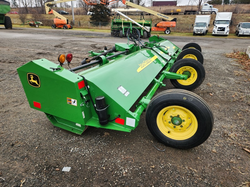 Mowers  John Deere 520 Stock Chopper Photo