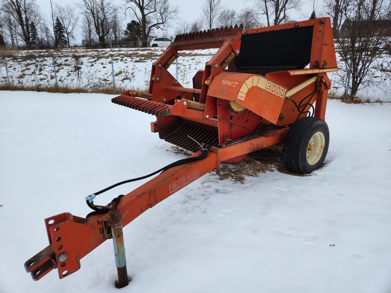 Rock Pickers and Rock Rakes  Leon 3000 Rock Picker  Photo