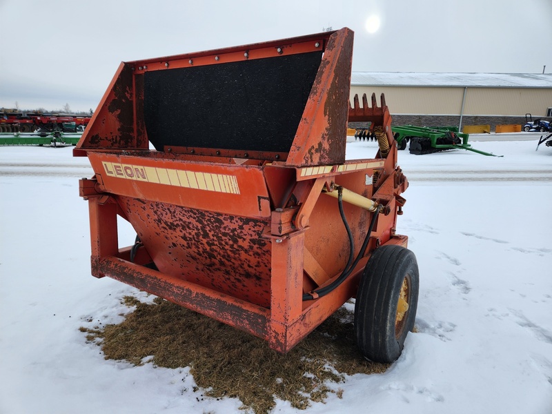 Rock Pickers and Rock Rakes  Leon 3000 Rock Picker  Photo