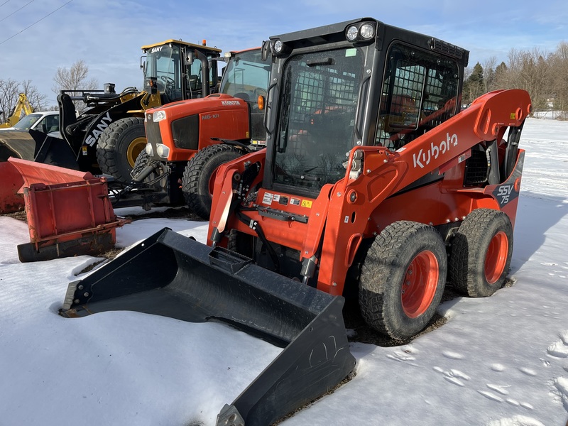 Kubota SSV75 Ski Steer Loader - 38 hours 