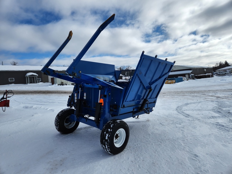 Hay Equipment  Brandt VSF Bale Processor  Photo