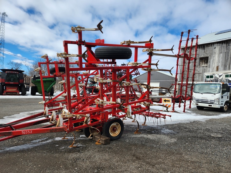 Wil-rich 2500 Cultivator 