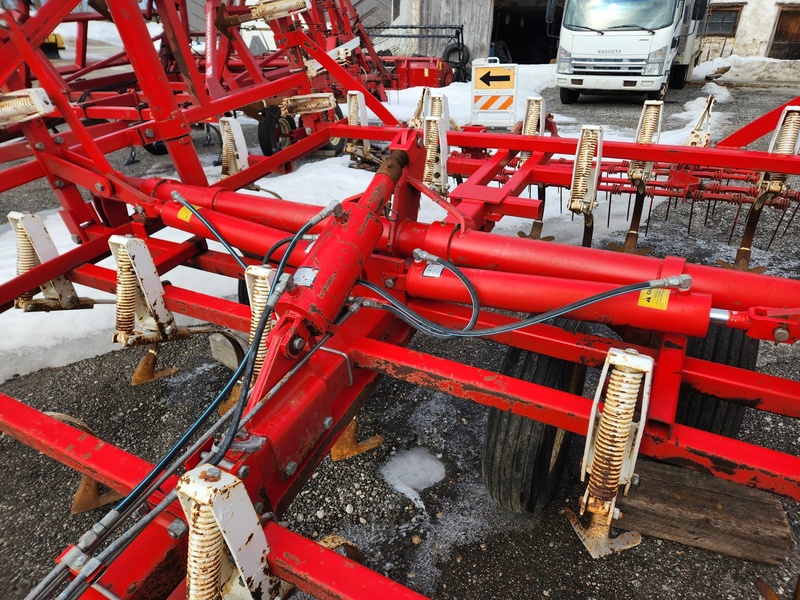 Cultivators  Wil-rich 2500 Cultivator  Photo