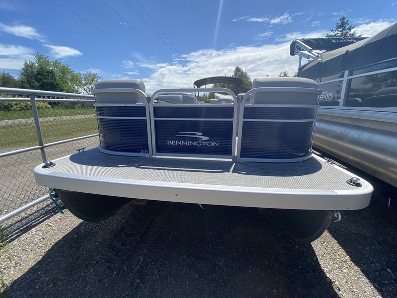 Boats  2024 Bennington SV20 L-Bench pontoon boat Photo