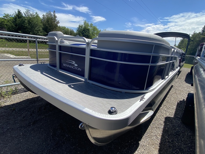 Boats  2024 Bennington SV20 L-Bench pontoon boat Photo